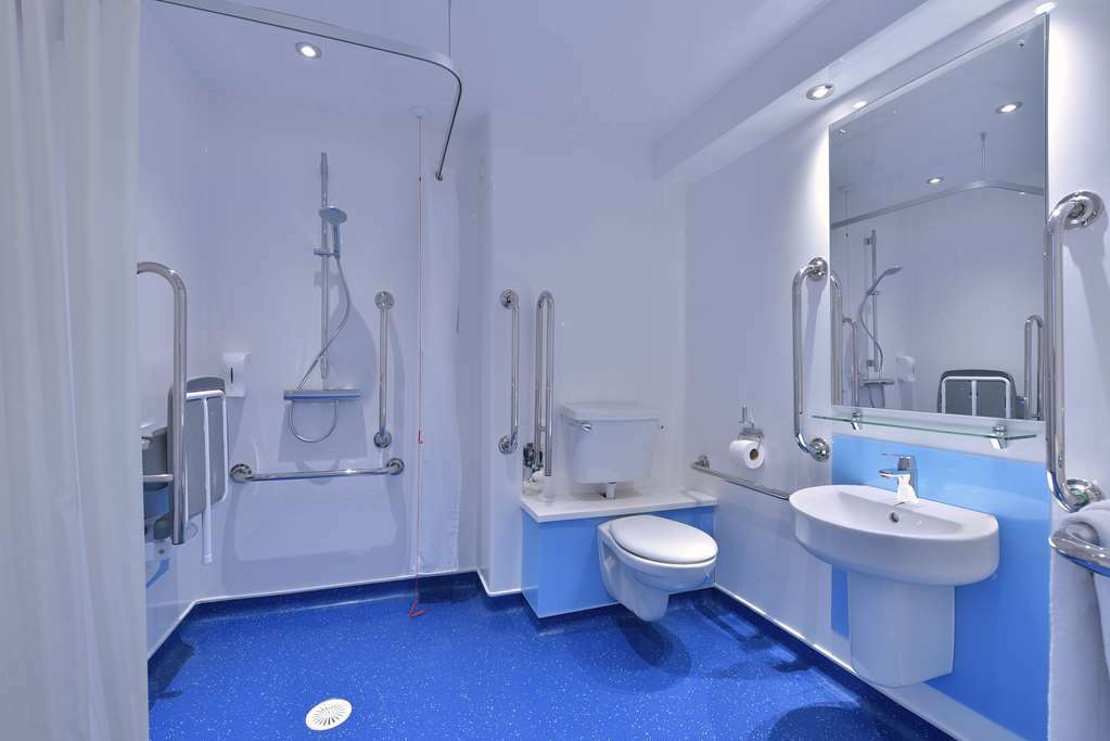 Travelodge Bracknell Central Rum bild
